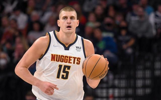 东契奇惊艳全场，约基奇助攻爆棚，绝杀战胜逆转取胜！的简单介绍